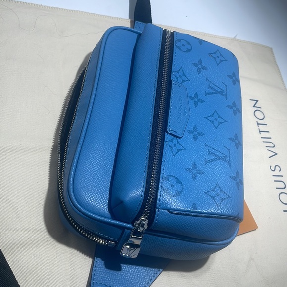 Louis Vuitton Outdoor Messenger Monogram Taigarama Bumbag Cross Body - Picture 11 of 14